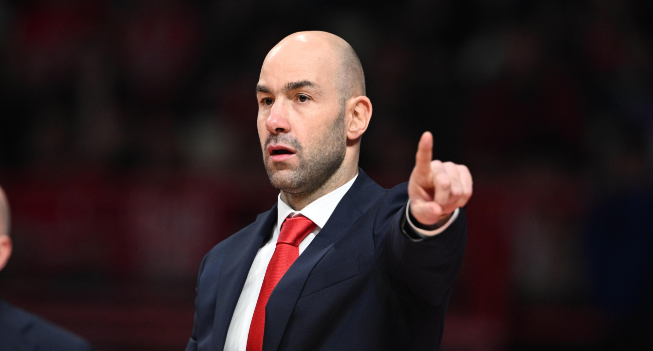 Ο Βασίλης Σπανούλης στον πάγκο της Μονακό / Πηγή: Eurokinissi