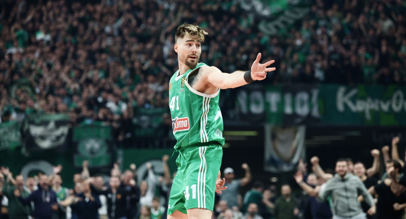 Ο απίθανος Χουάντσο, ο οποίος έκρινε το περσινό Παναθηναϊκός - Ερυθρός Αστέρας / Πηγή: Eurokinissi