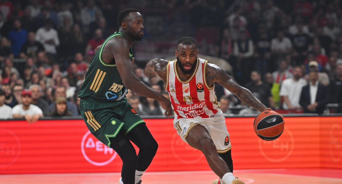 Ο Τζέριαν Γκραντ με τον Κόντι Μίλερ ΜακΙντάιρ / Πηγή: Eurokinissi