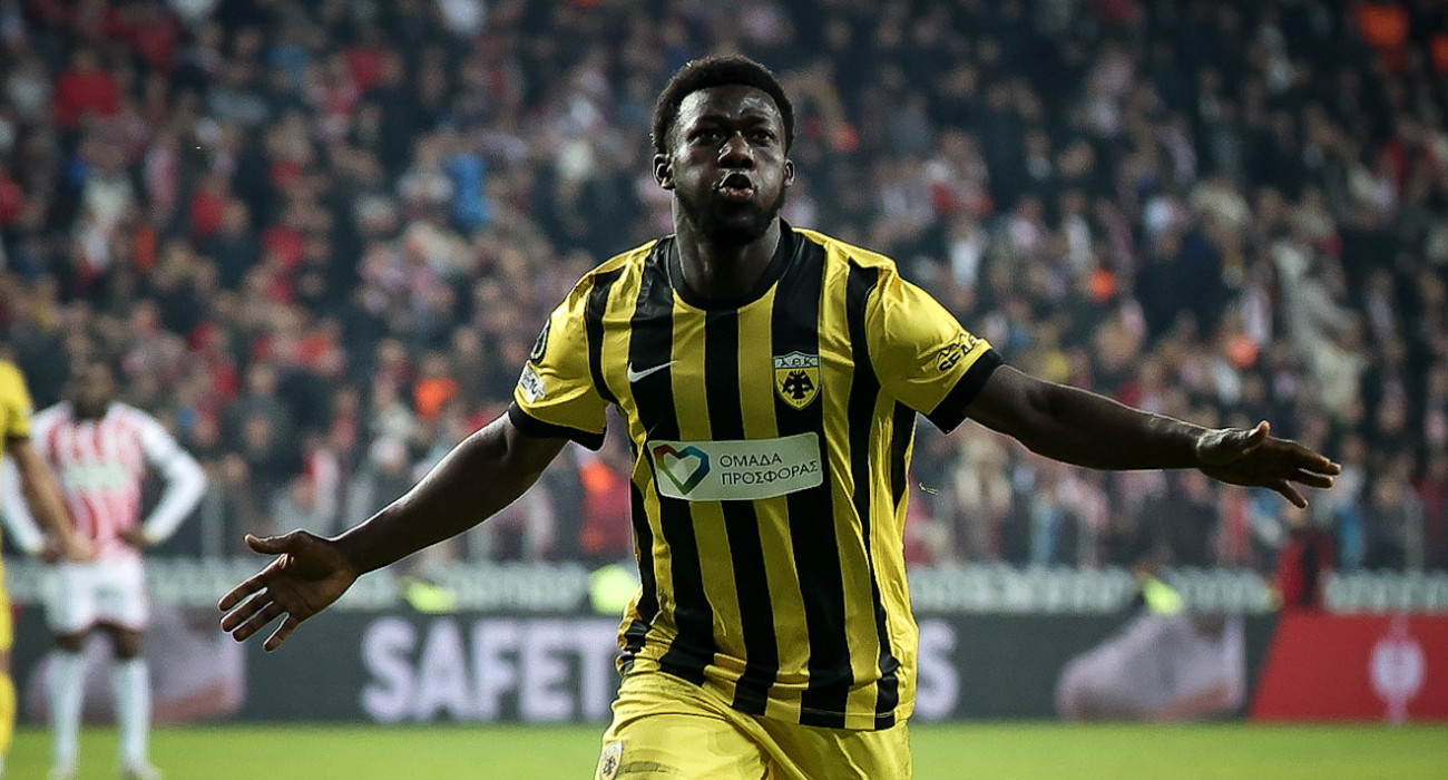 Ο Αμπουμπακαρί Κοϊτά πανηγυρίζει το γκολ που πέτυχε κόντρα στη Σαμσουνσπόρ / Πηγή: Eurokinissi