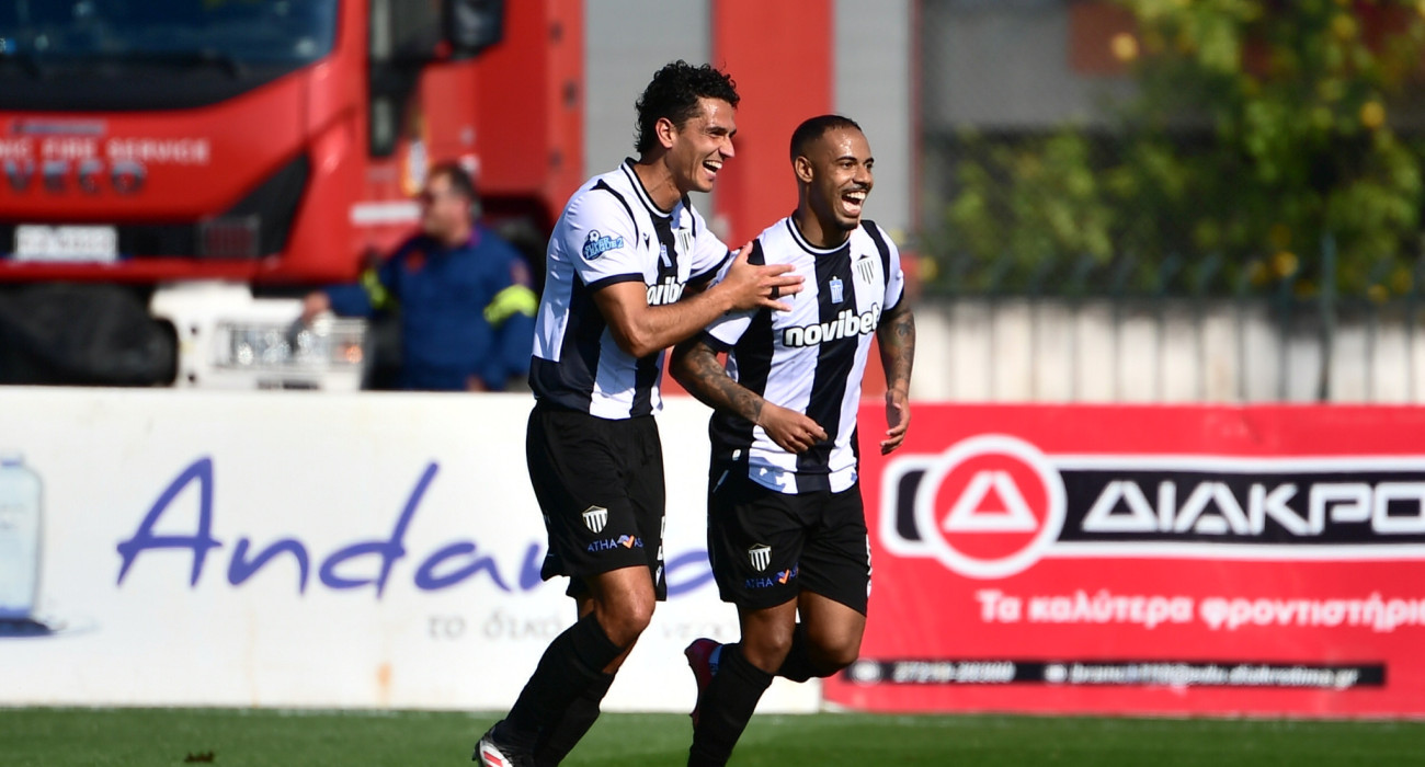 Οι πανηγυρισμοί της Καλαμάτας στο 1-0 επί του Ολυμπιακού Β' / Πηγή: Eurokinissi