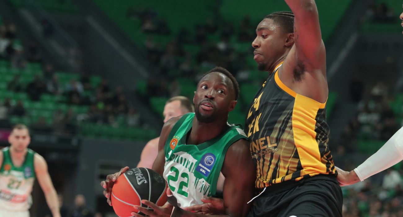 Τα highlights απ' την κατοστάρα του Παναθηναϊκού απέναντι στην ΑΕΚ (video)