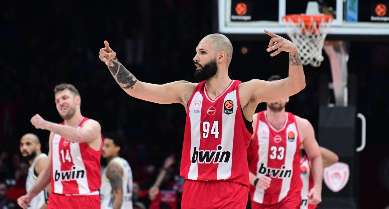 O ασταμάτητος Εβάν Φουρνιέ στη βραδιά των ρεκόρ του / Πηγή: Eurokinissi