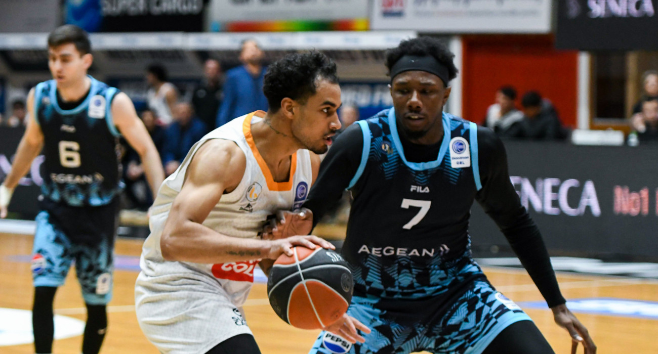 Ο Τέβιν Μακ απέναντι στον Προμηθέα / πηγή: eurokinissi