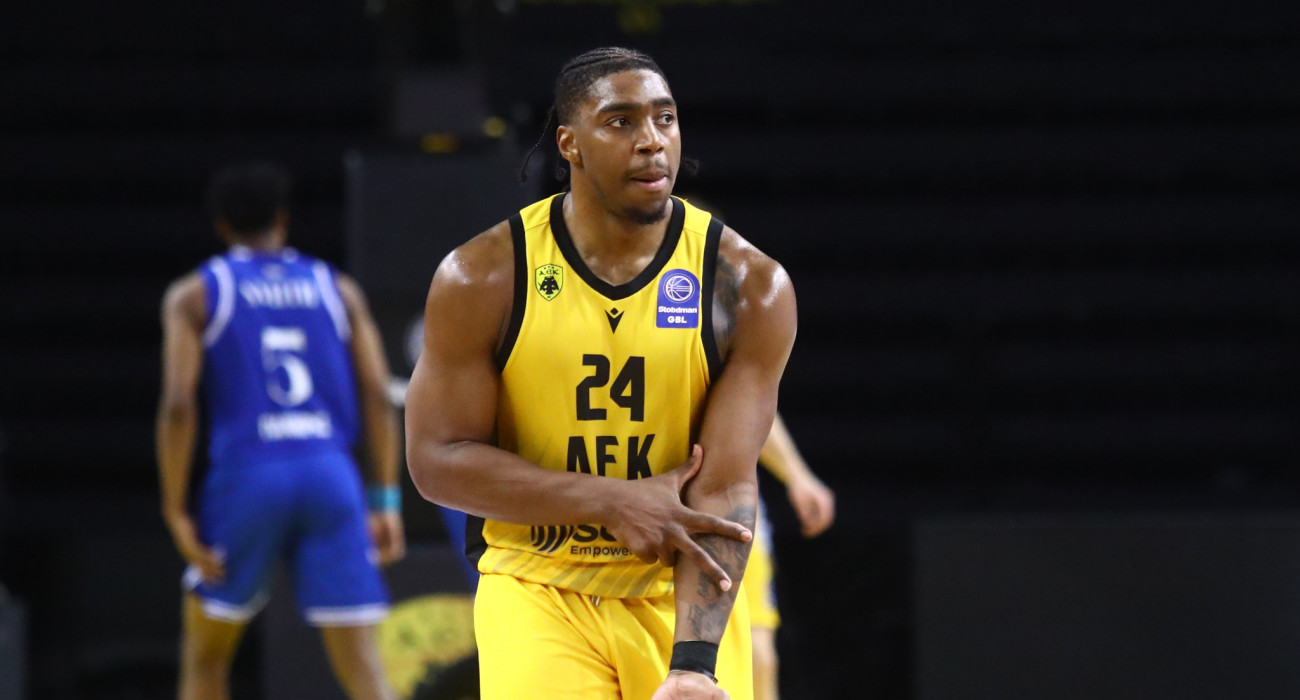 Ο Φρανκ Μπάρτλει απέναντι στον Ηρακλή / πηγή: eurokinissi