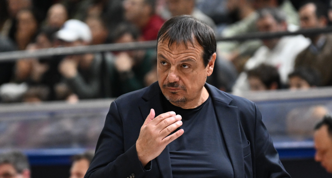 Ο Εργκίν Αταμάν στο παιχνίδι του Πανιωνίου με τον Παναθηναϊκό,  Πηγή: Eurokinissi