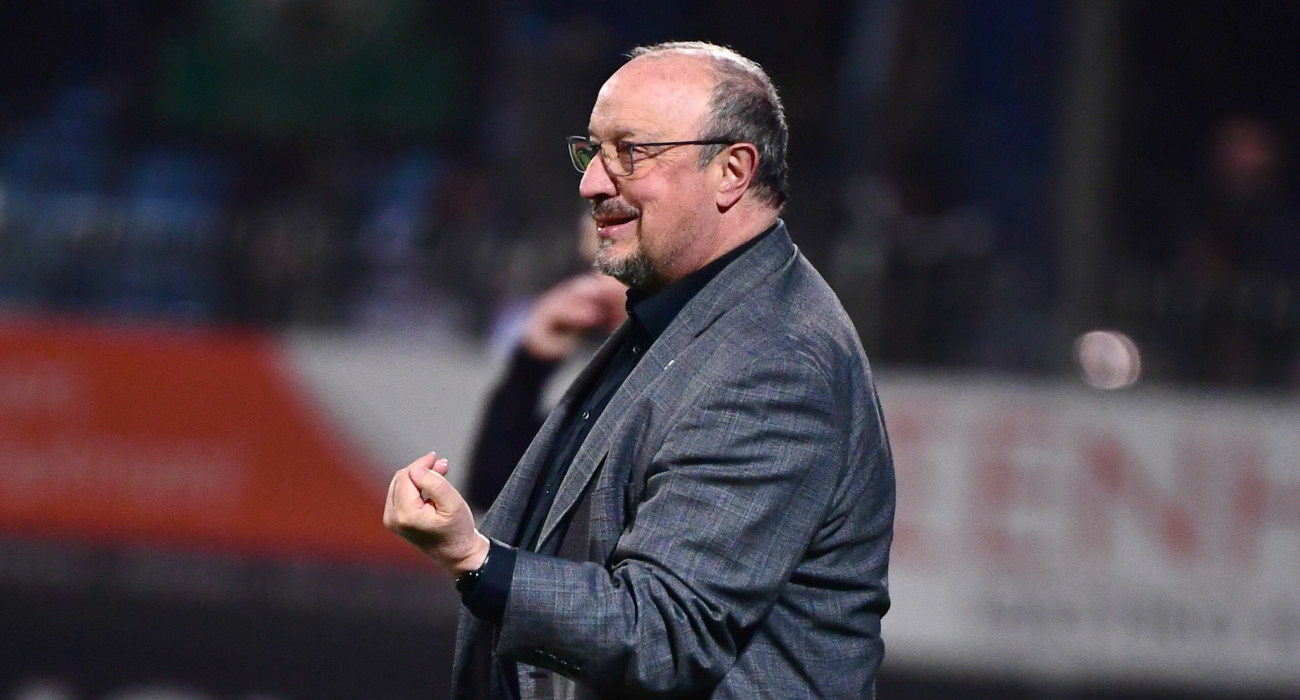 Ο Μπενίτεθ δίνει οδηγίες στους παίκτες του Παναθηναϊκού / Πηγή: Eurokinissi