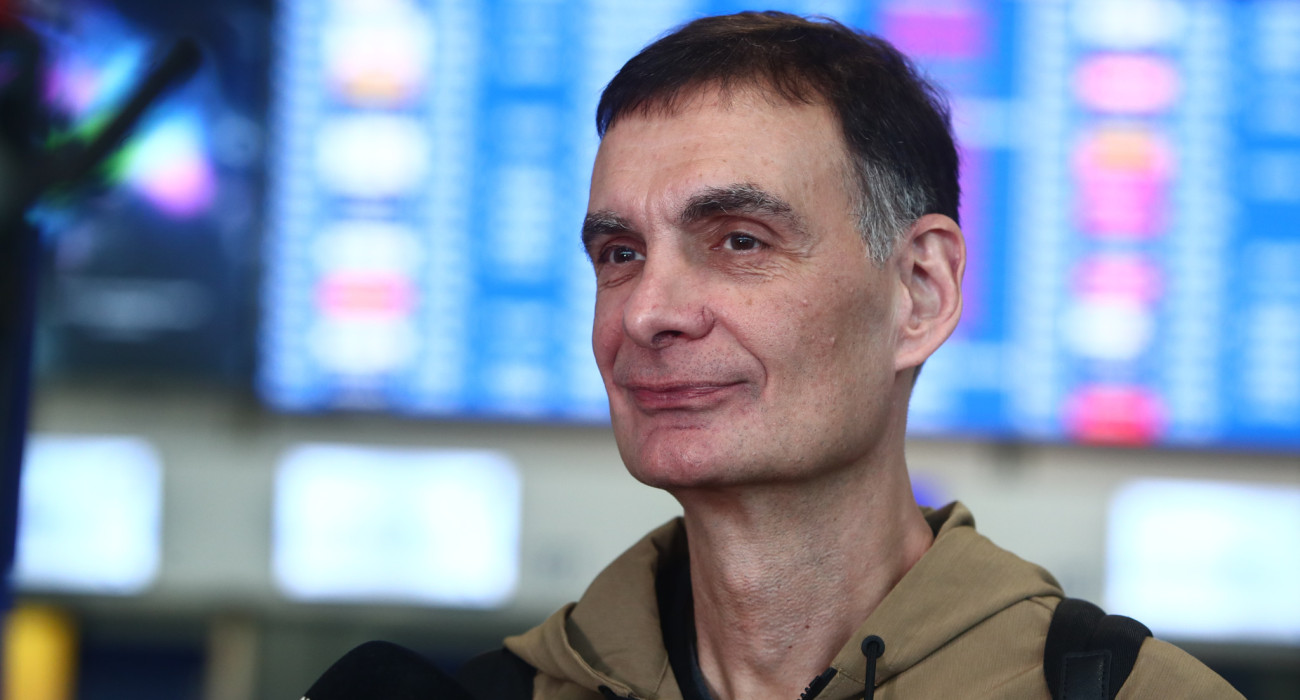 Μπαρτζώκας: «Από τις καλύτερες ομάδες της Euroleague η Βαλένθια - Κάνει προπονήσεις ο Φαλ»