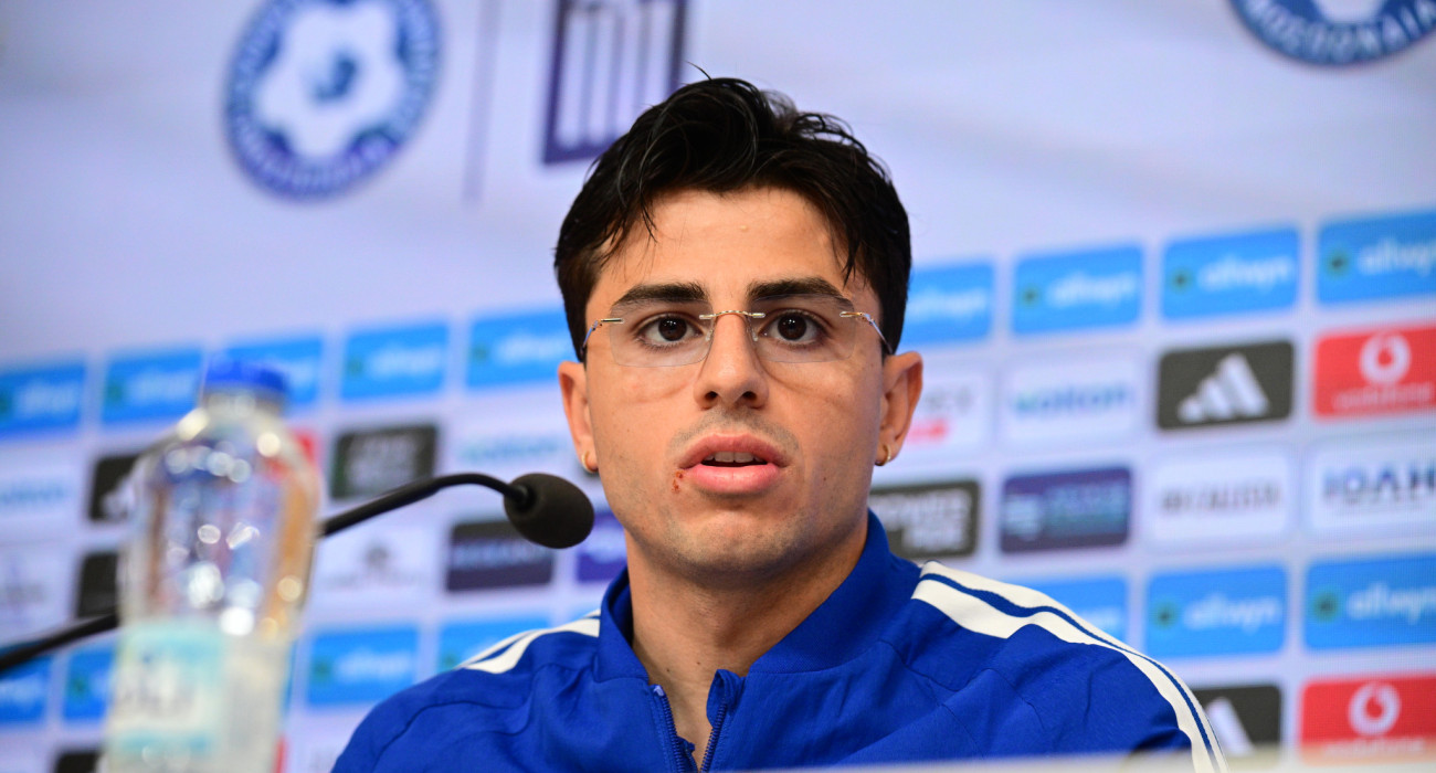 Ο Λάζαρος Ρότα στη συνέντευξη Τύπου της Εθνικής Ελλάδας / Πηγή: Eurokinissi