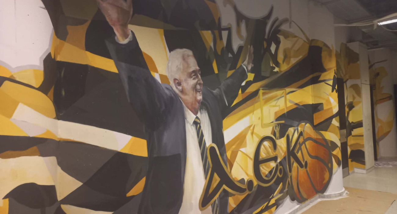 Ο Σάκοτα δεσπόζει στα αποδυτήρια της Sunel Arena