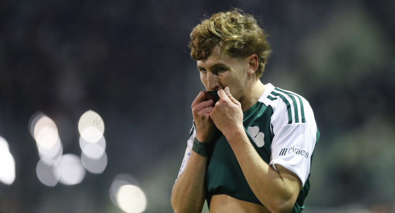 Ο Σαντίνο Αντίνο σε στιγμιότυπο από τον αγώνα του Παναθηναϊκού με τον Παναιτωλικό - ΠΗΓΗ: Eurokinissi