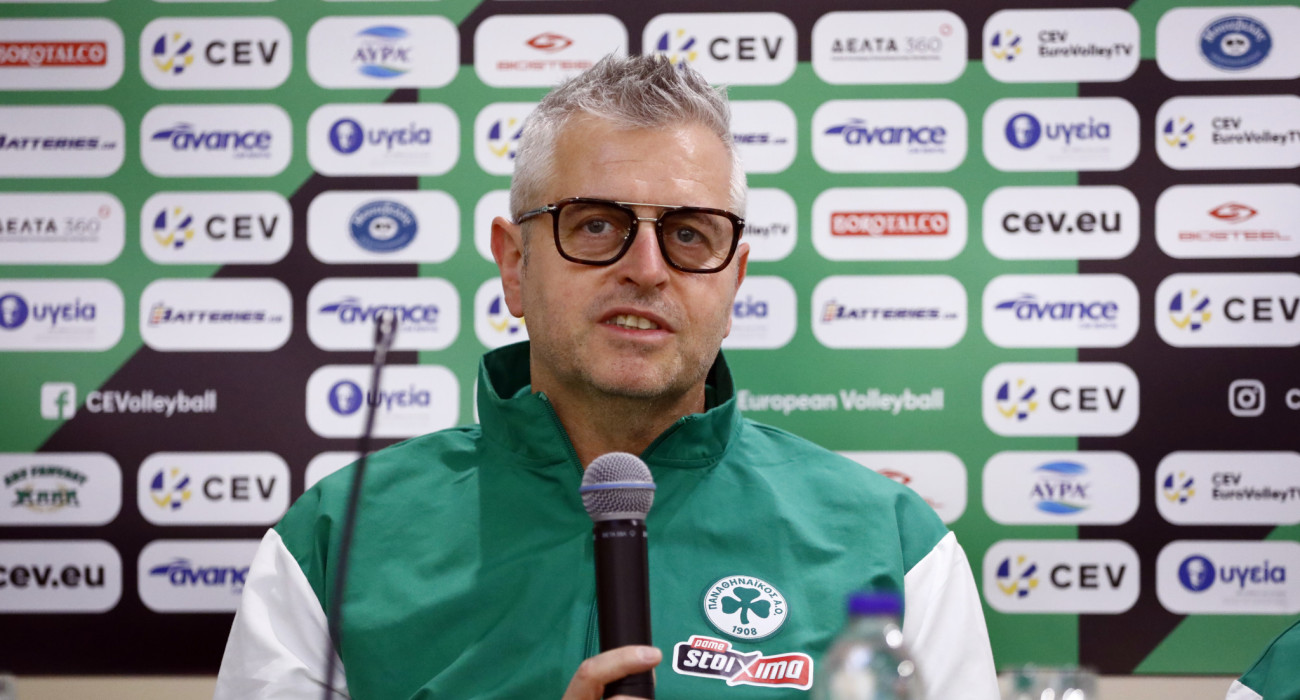 Ο προπονητής του Παναθηναϊκού Αλεσάντρο Κιαπίνι στη συνέντευξη Τύπου πριν τον ευρωπαϊκό τελικό με τη Βαλεφόλια / Πηγή: Intime