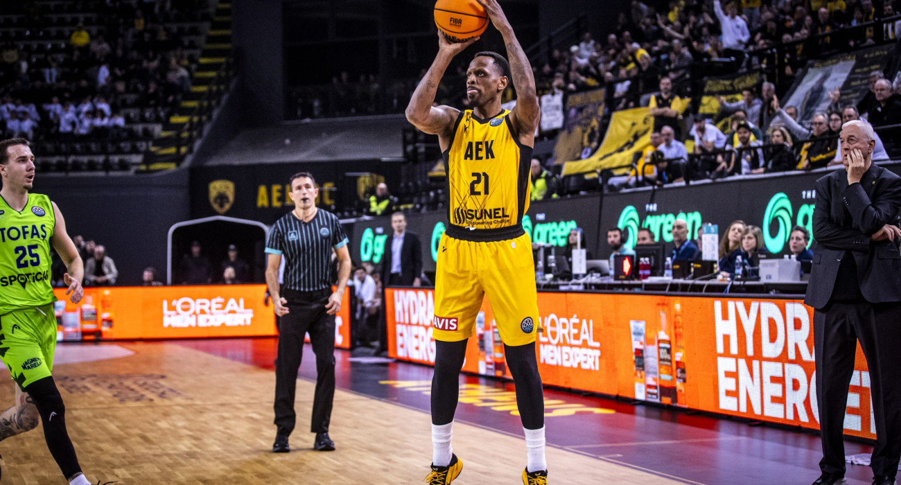 Ο Τζέιμς Νάναλι - Πηγή: FIBA