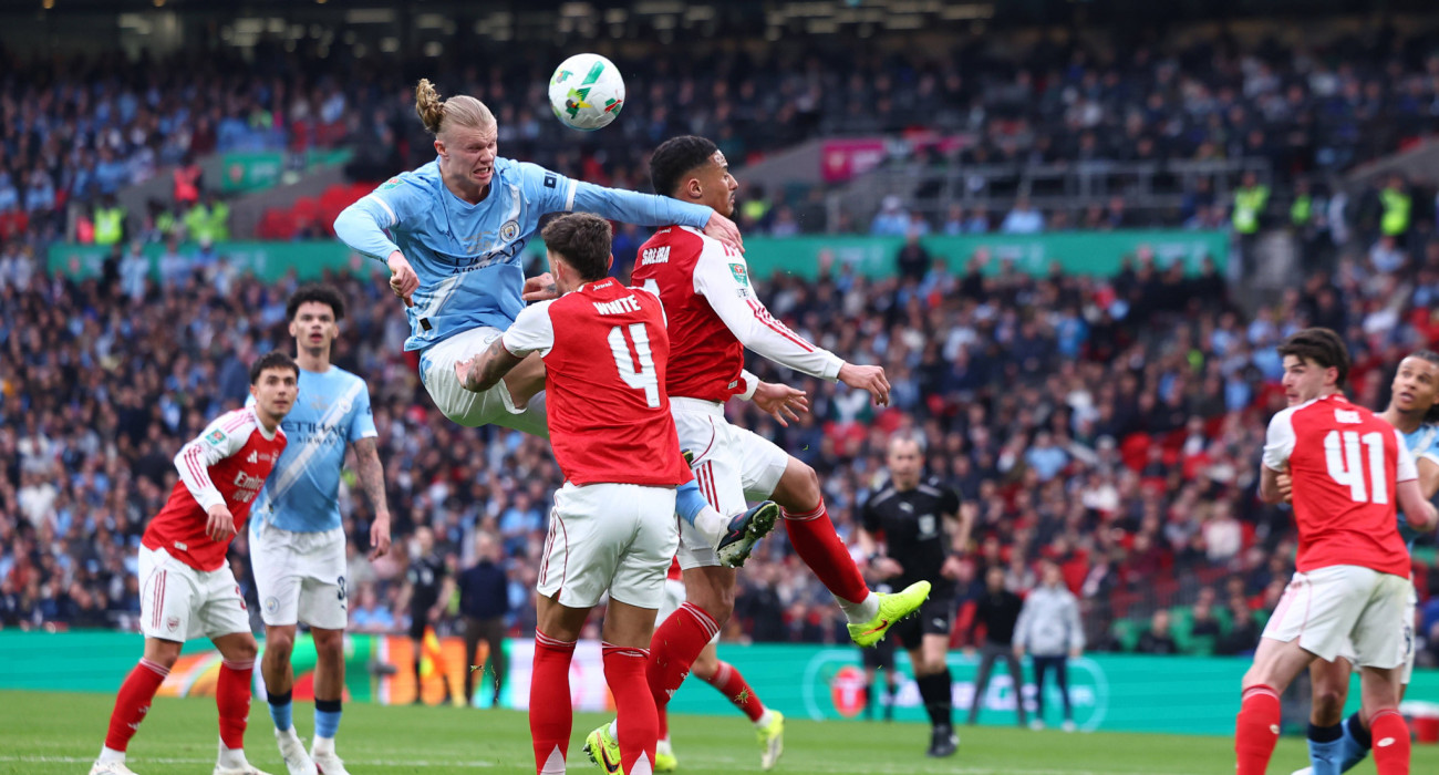 Η μονομαχία του Χάαλαντ της Μάντσεστερ Σίτι με τους αμυντικούς της Άρσεναλ / Πηγή: Imago