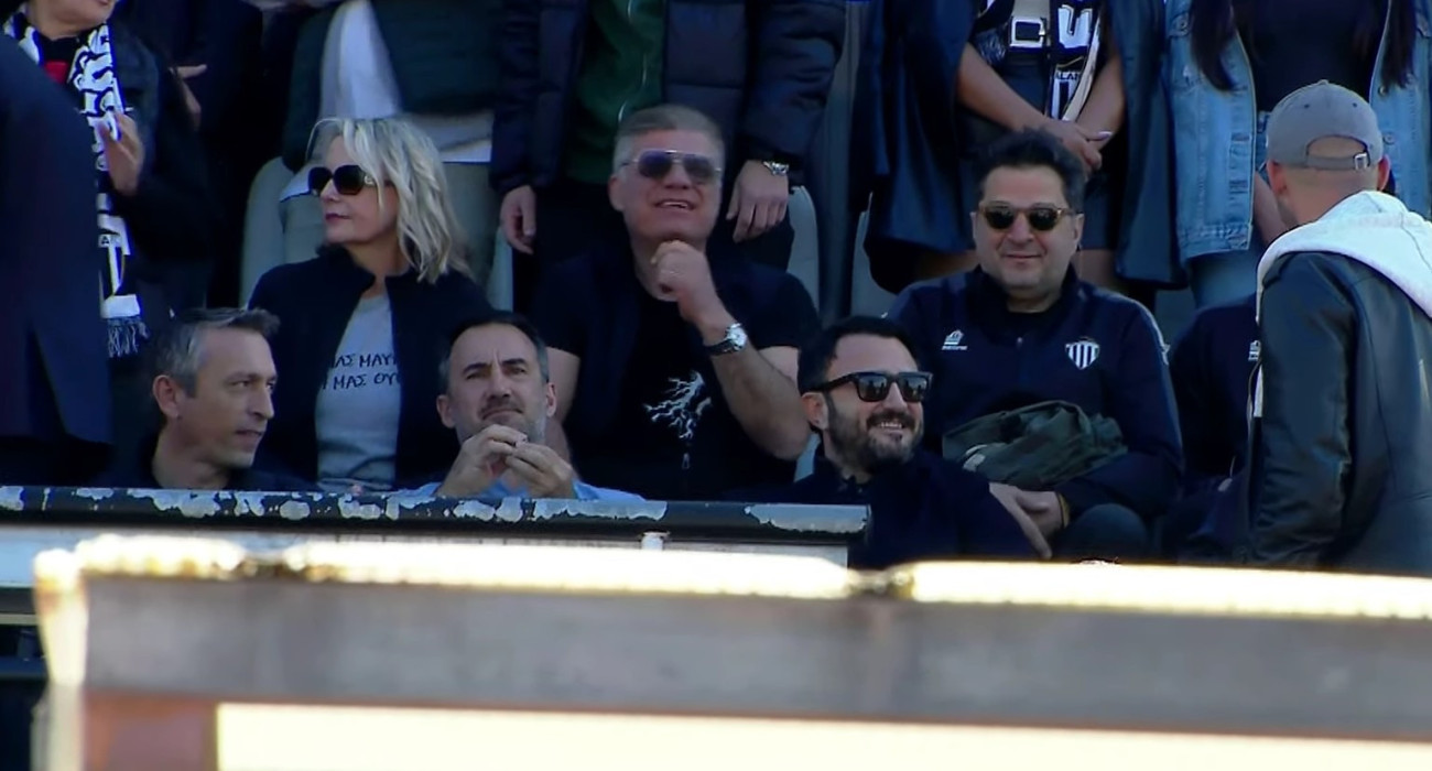 Ο ιδιοκτήτης της ΠΑΕ Άρης, Θοδωρής Καρυπίδης στη φιέστα της Καλαμάτας / screenshot