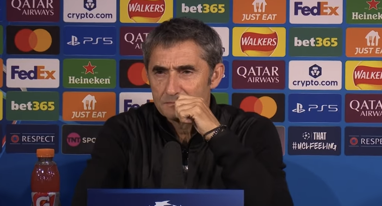 Ο Ερνέστο Βαλβέρδε κατά την διάρκεια συνέντευξης Τύπου / Screenshot