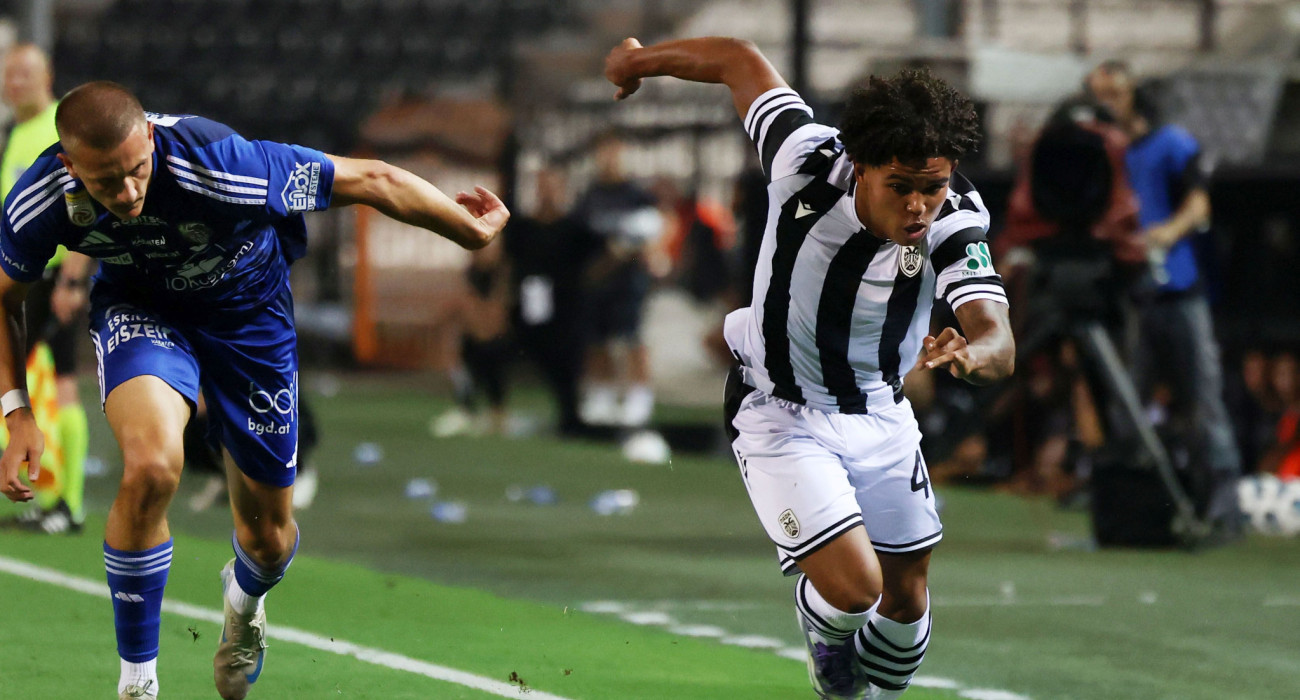 Ο Σόλα Σορετίρε με τη φανέλα του ΠΑΟΚ / Πηγή: Intime