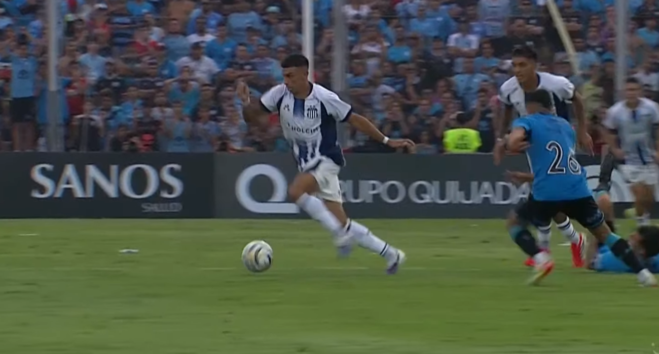 Στιγμιότυπο από την αναμέτρηση της Μπελγκράνο με την Ταγιέρες / Screenshot