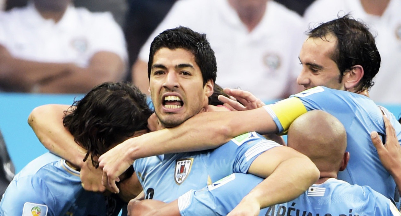 Ο Λουίς Σουάρες πανηγυρίζει με την Ουρουγουάη στο Μουντιάλ του 2014 / Πηγή: Intime