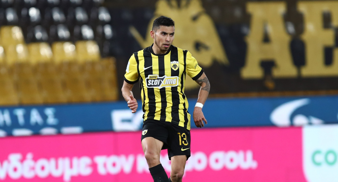 Ο Ορμπελίν Πινέδα σε αγώνα της ΑΕΚ / Πηγή: Intime