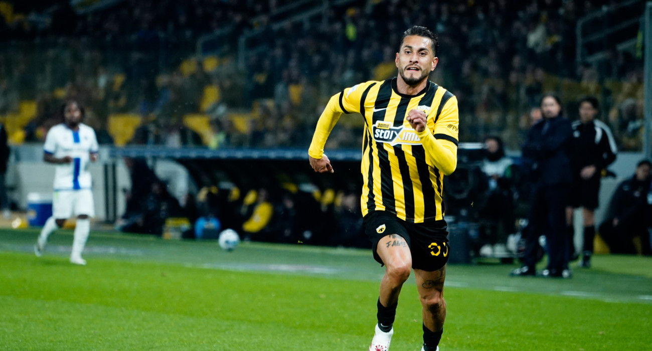 Ο Ρομπέρτο Περέιρα σε αγώνα της ΑΕΚ / Πηγή: Intime