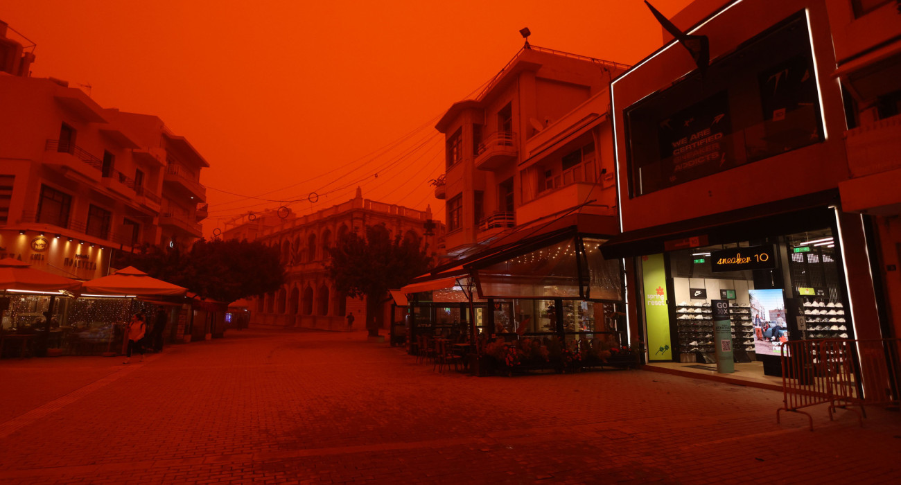Το Ηράκλειο Κρήτης στα... πορτοκαλί/Eurokinissi