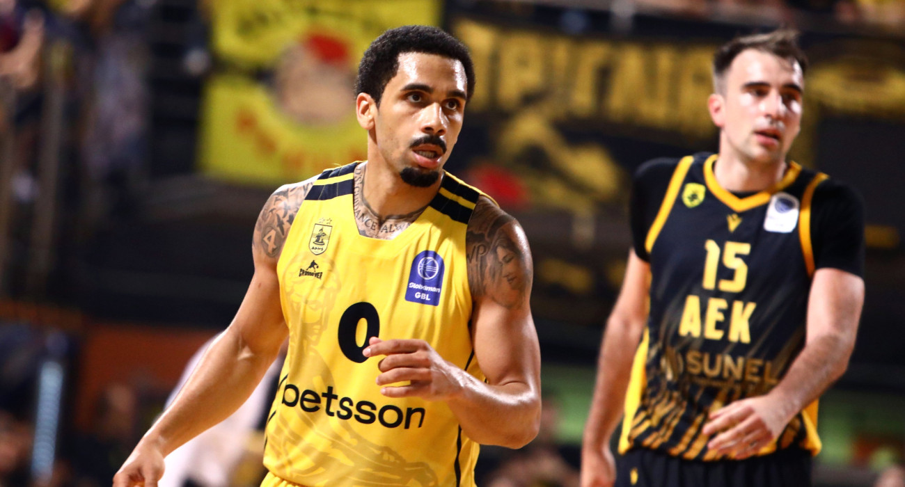 Με... αυτοκράτορα Μήτρου-Λονγκ ο Άρης «λύγισε» την ΑΕΚ