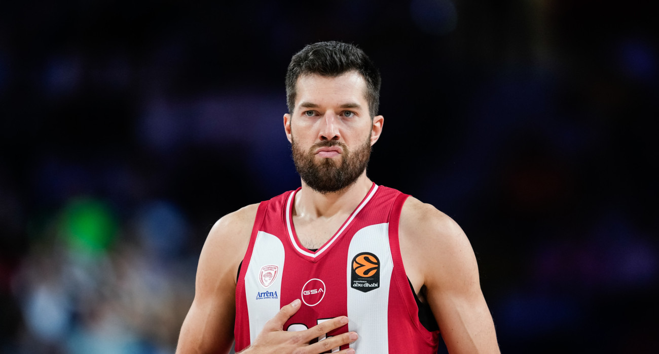 Ο Άλεκ Πίτερς στη Μαδρίτη απέναντι στην Ρεάλ / πηγή: eurokinissi