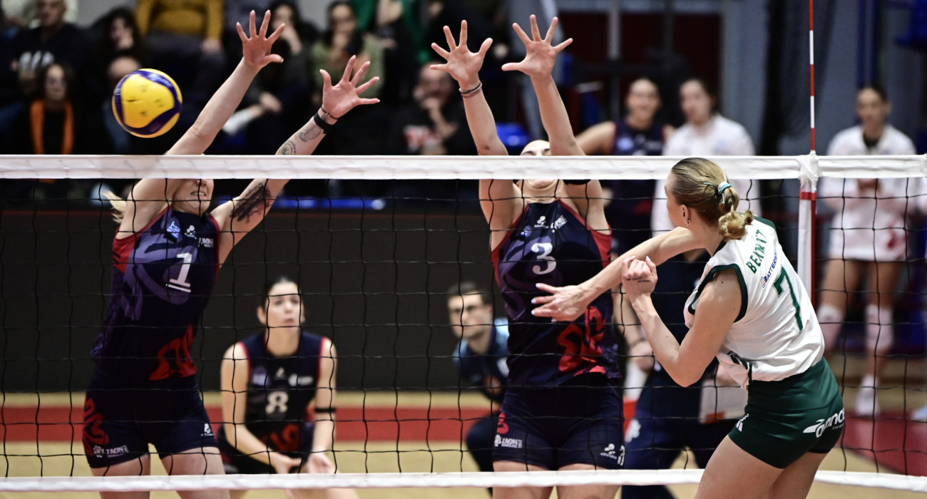 Μάχη στο φιλέ μεταξύ ΖΑΟΝ και Παναθηναϊκού / Πηγή: Eurokinissi