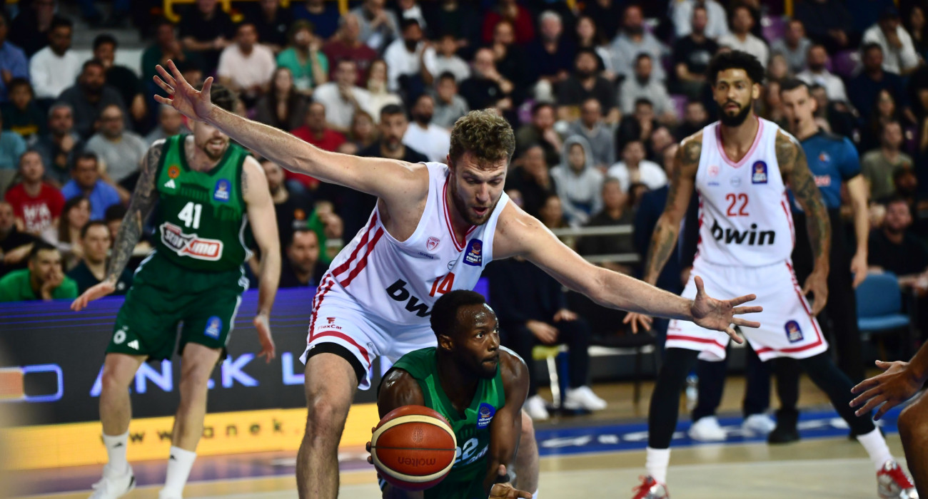 Μονομαχία Βεζένκοφ - Γκραντ/Πηγή: Eurokinissi