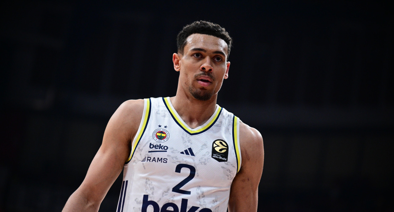 Ο Γουέιντ Μπόλντγουιν με τη φανέλα της Φενέρ, Πηγή: Eurokinissi