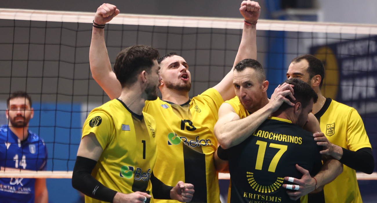 Οι πανηγυρισμοί του Άρη Θεσσαλονίκης για την άνοδο  στην Novibet Volley League / Πηγή: Eurokinissi