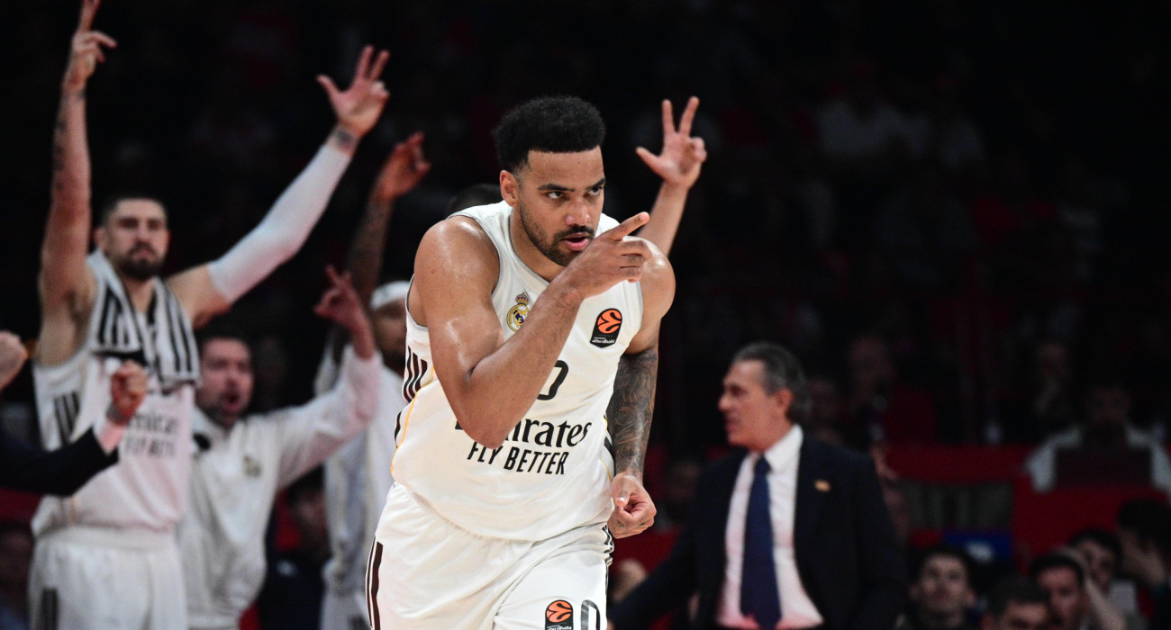 Τρομερό σερί 18-0 της Ρεάλ σε 4' στο δεύτερο δεκάλεπτο στο ΣΕΦ