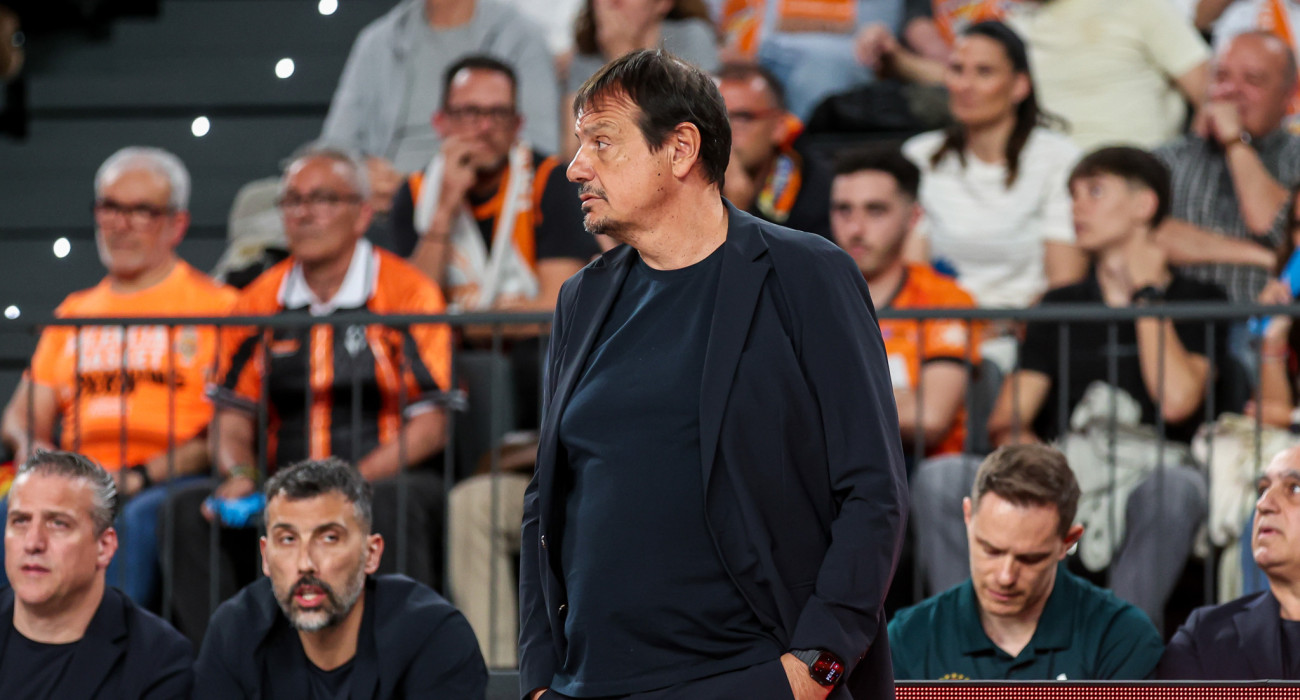 Ο Εργκίν Αταμάν στην ήττα του Παναθηναϊκού από τη Βαλένθια, Πηγή: Eurokinissi