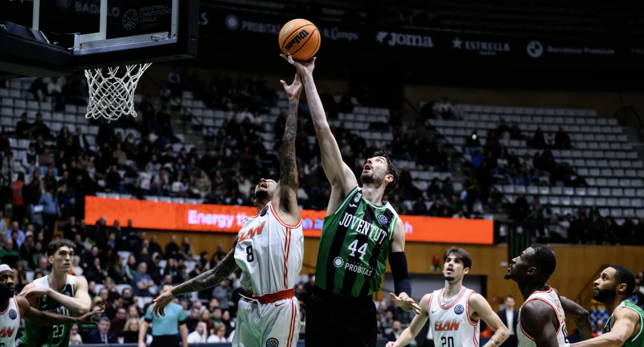 Ο Άντε Τόμιτς με τη φανέλα της  Μπανταλόνα, Πηγή: FIBA