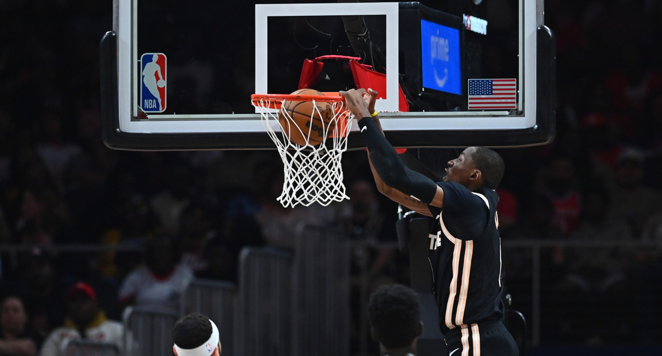 Ο Τζόναθαν Κουμίνγκα/Photo by Paras Griffin/Getty Images