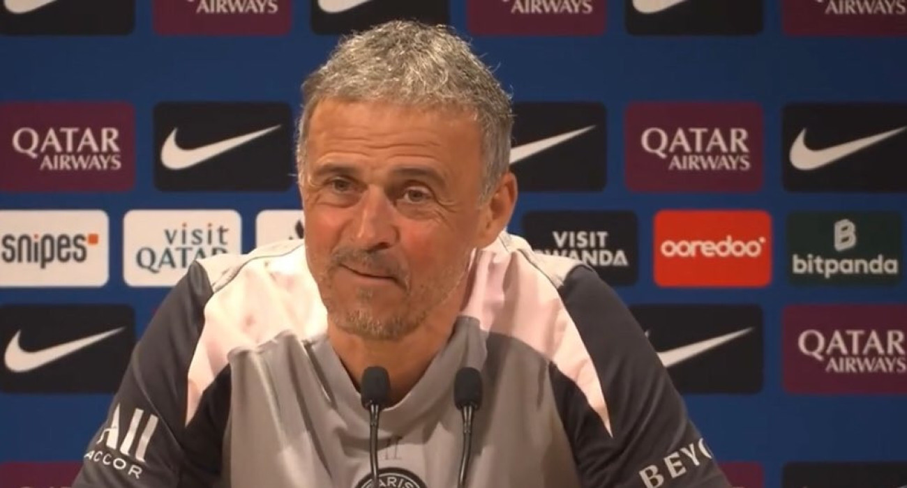 Ο τεχνικός της Παρί Σεν Ζερμέν, Λουίς Ενρίκε σε συνέντευξη Τύπου  / Screenshot