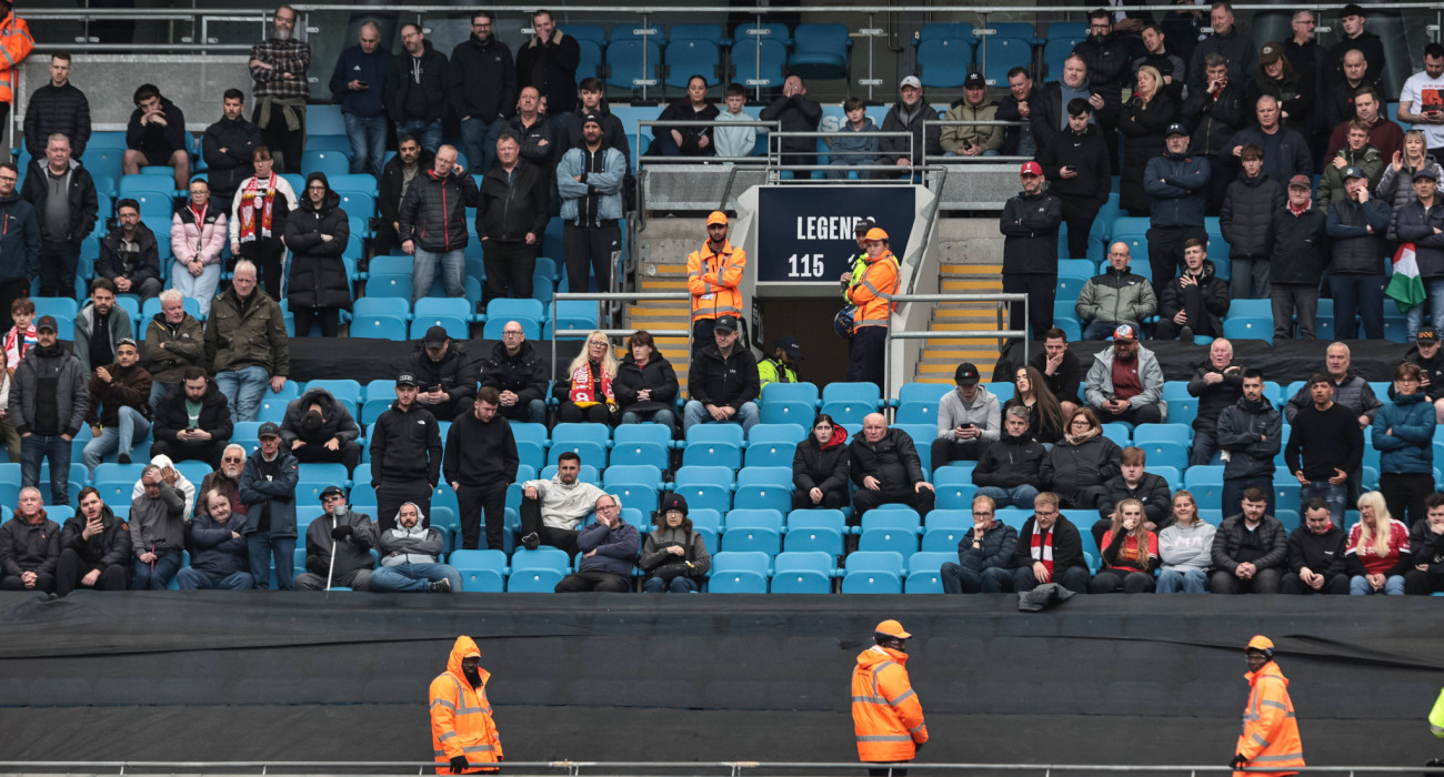 Οι οπαδοί της Λίβερπουλ αποχώρησαν νωρίτερα από το γήπεδο / Πηγή: Imago