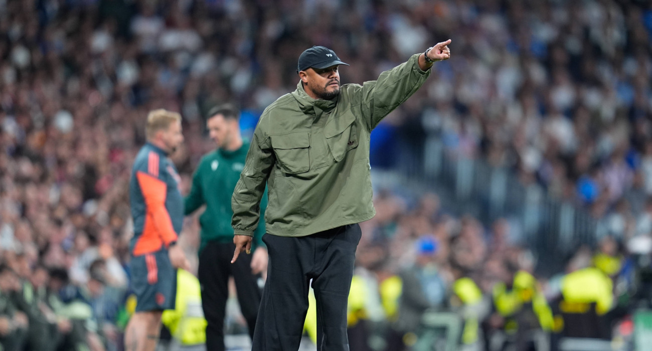 Ο Βίνσεντ Κομπανί στον πάγκο της Μπάγερν Μονάχου / Πηγή: Imago