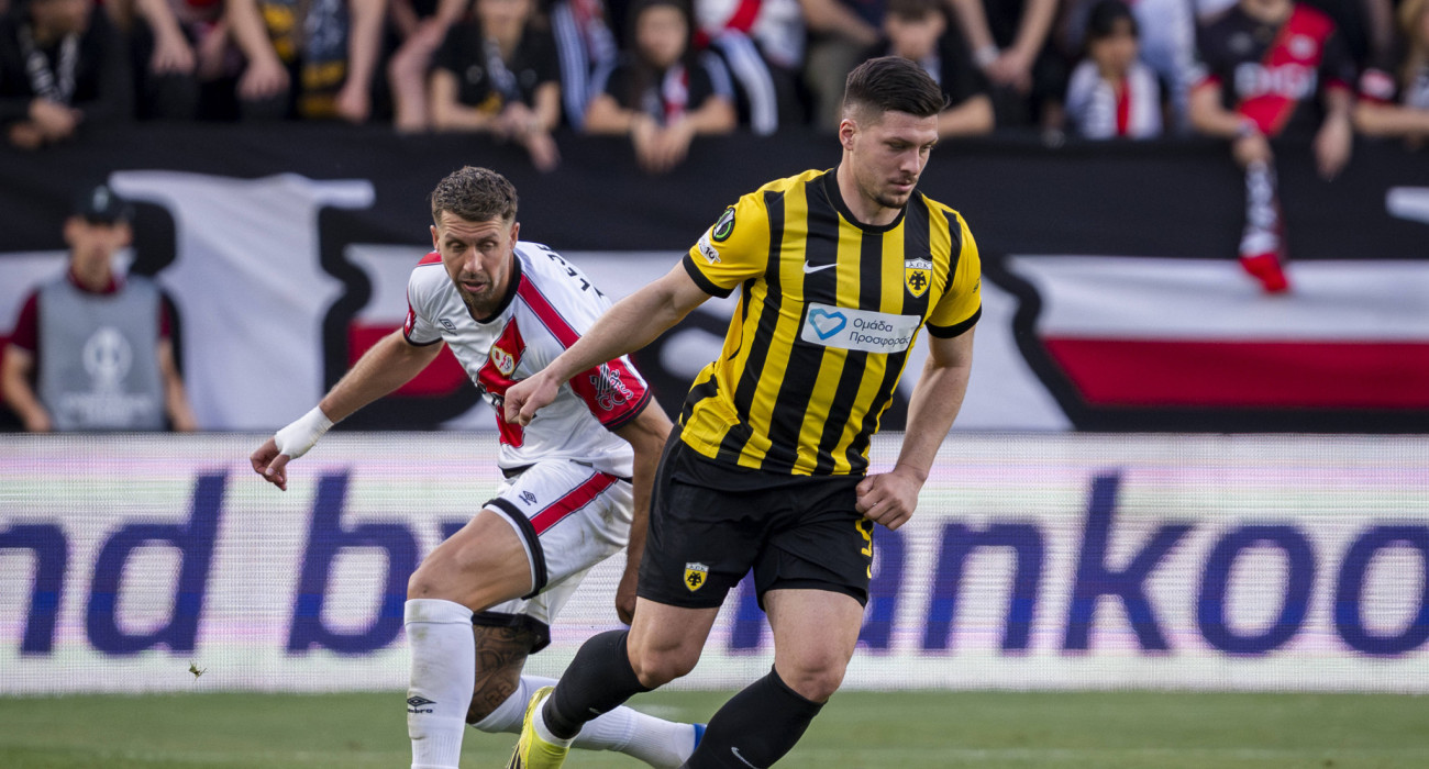 Ο Φλοριάν Λεζέν απέναντι στον Λούκα Γιόβιτς / Πηγή: Imago