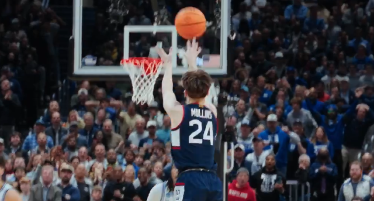 Ο Μπρέιλον Μάλινς του Κονέκτικατ που «εκτέλεσε» το Ντιούκ / Screenshot