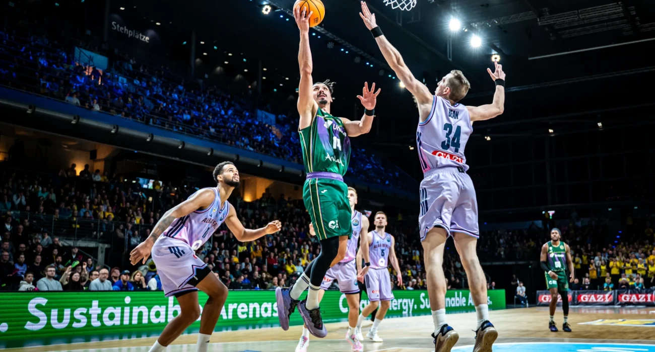 Η Μάλαγα «σκούπισε» την Άλμπα, έκλεισε θέση στο Final 4 του BCL και περιμένει... ΑΕΚ