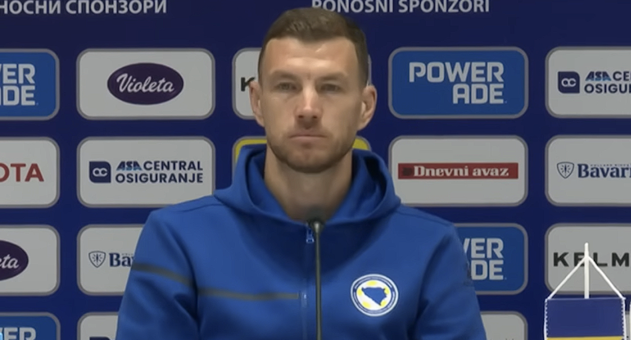 Ο Έντιν Τζέκο κατά την διάρκεια της συνέντευξης Τύπου / screenshot