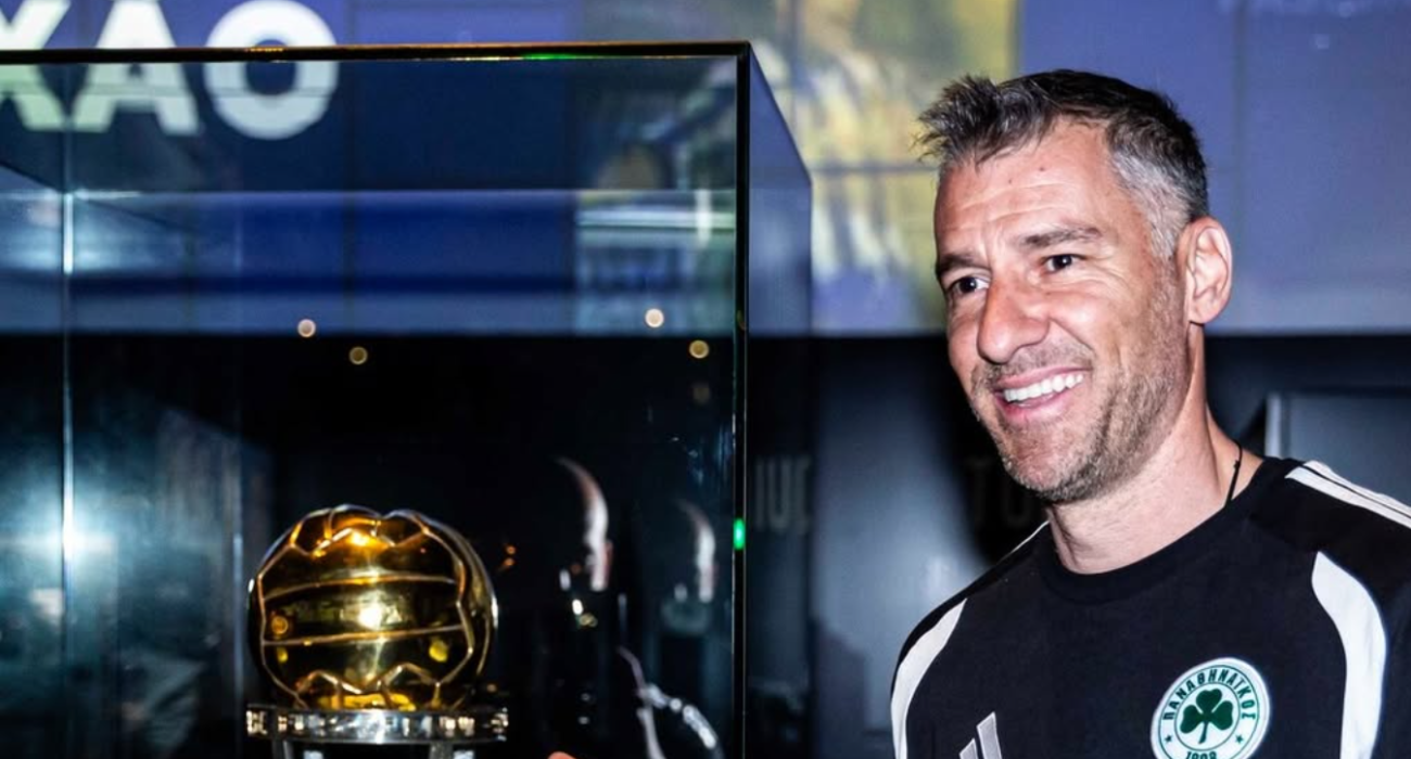 Ο Γιούρκας Σεϊταρίδης στο μουσείο της Πόρτο / Πηγή: museufcporto