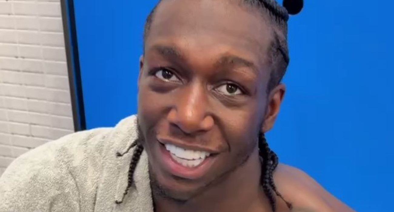 Ο Κέντρικ Ναν στην κάμερα του Athletiko / Screenshot