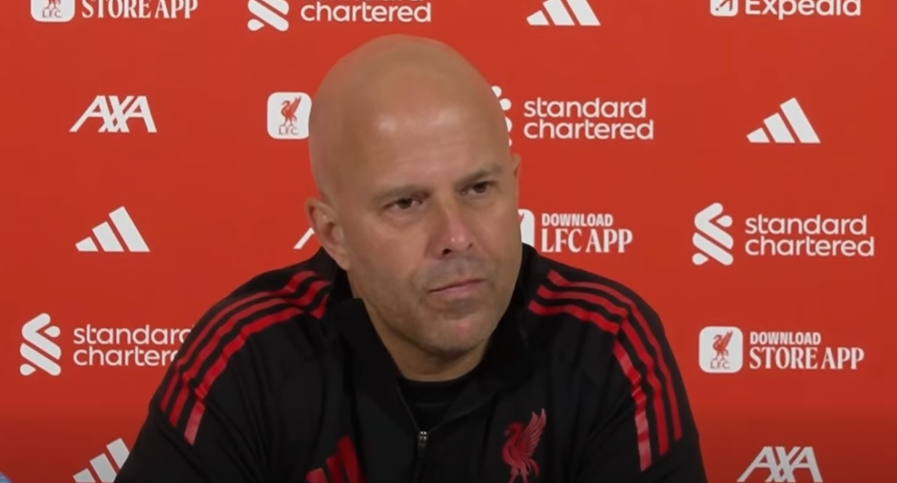 Ο Άρνε Σλοτ σε συν΄τνευξη Τύπου της Λίβερπουλ / Screenshot