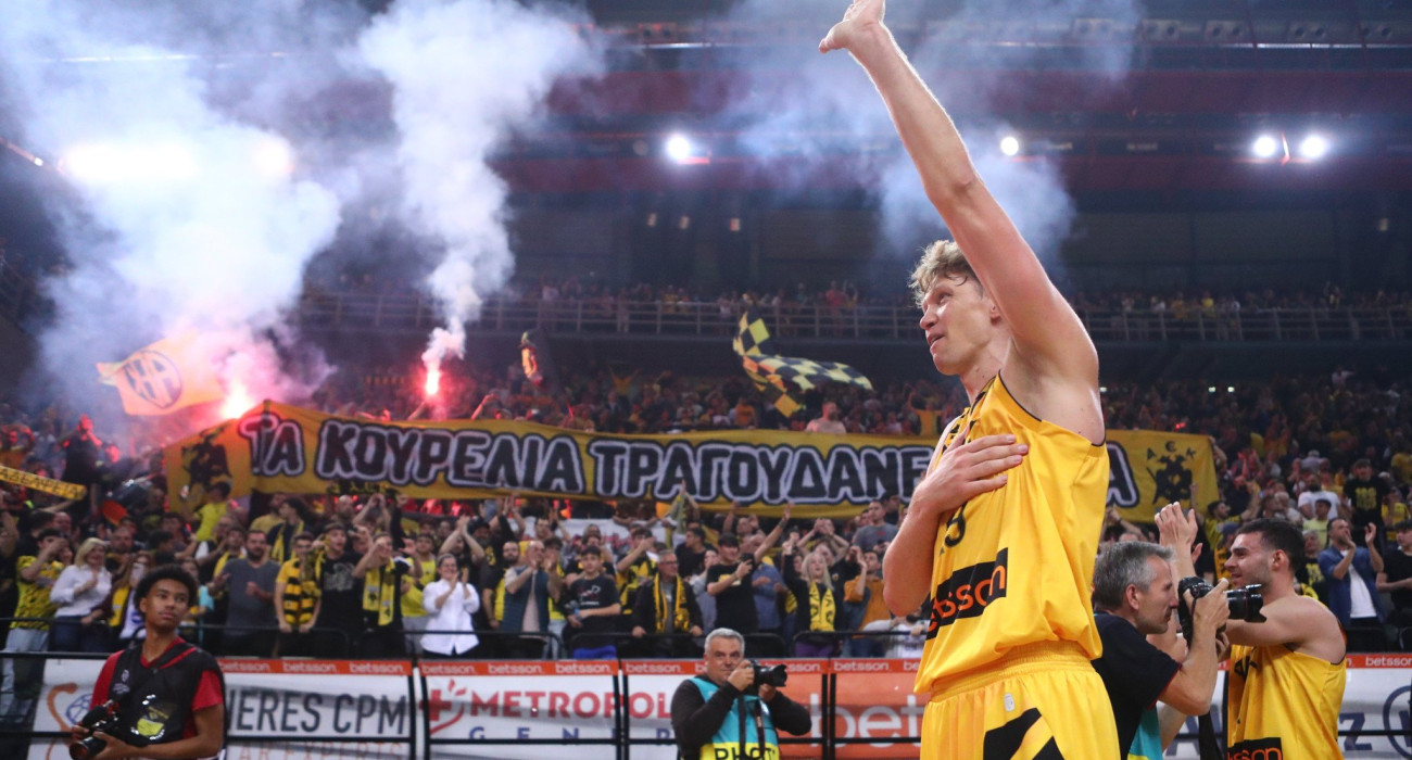 Ο Μιντάουγκας Κουζμίνσκας στο Athletiko: «Να κάνουμε περήφανο τον κόσμο της ΑΕΚ»