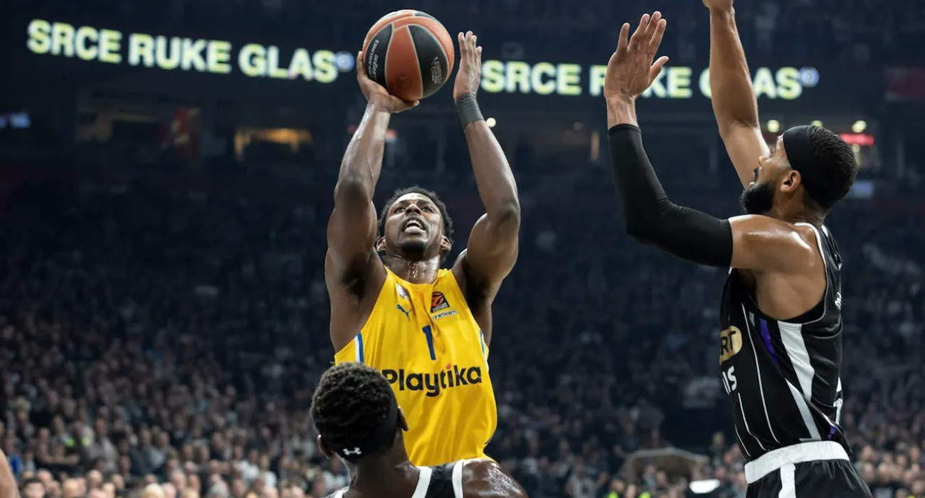 Στον... αέρα το μέλλον του Χοάρντ στη Μακάμπι, τον παρακολουθεί η Μονακό