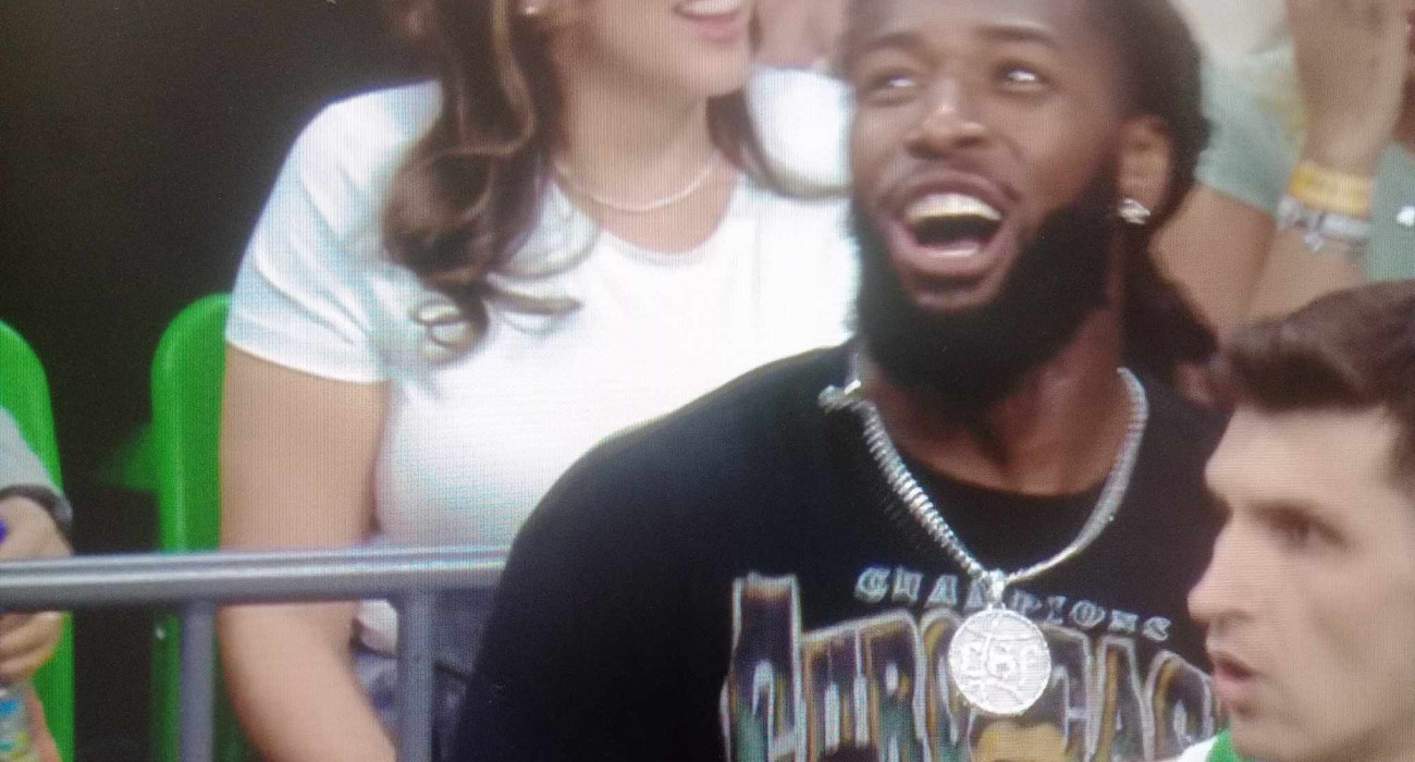 «Βουντού-βουντού» από τον Λεσόρ σε άπταιστα ελληνικά στο τέλος του αγώνα