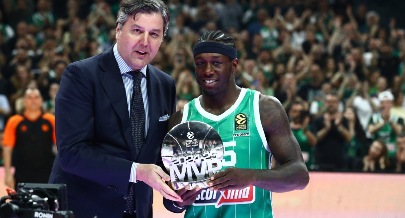 Λατρεία στο ΟΑΚΑ: MVP δια χειρός Ντέγιαν Μποντιρόγκα ο Κέντρικ Ναν (video)